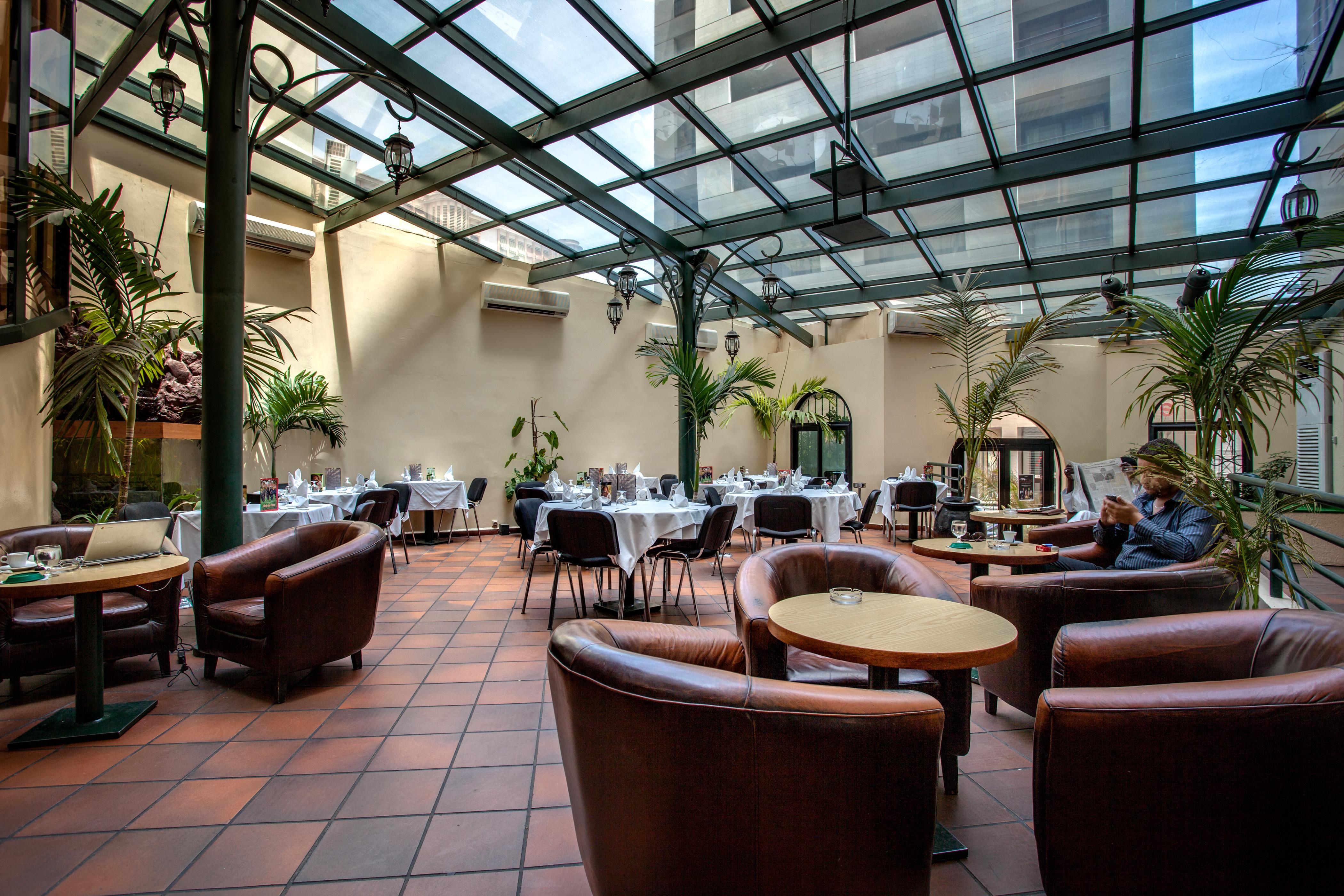Cafe De Rome Otel Dakar Dış mekan fotoğraf