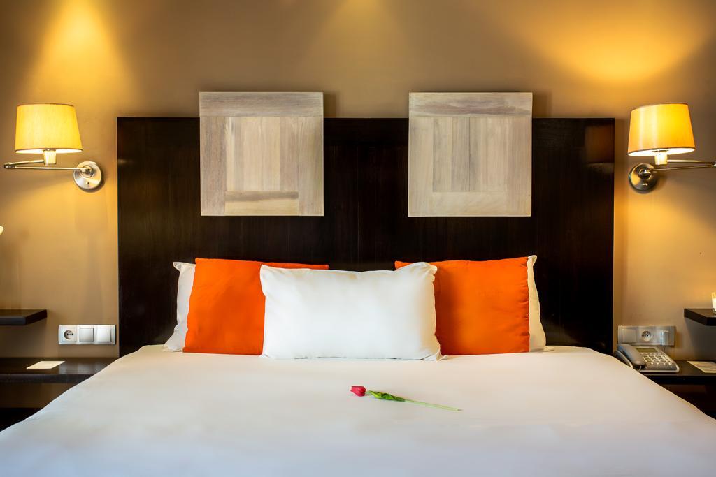 Cafe De Rome Otel Dakar Dış mekan fotoğraf